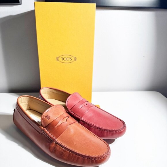 TOD'S Men's Loafers - Picture 1 of 7